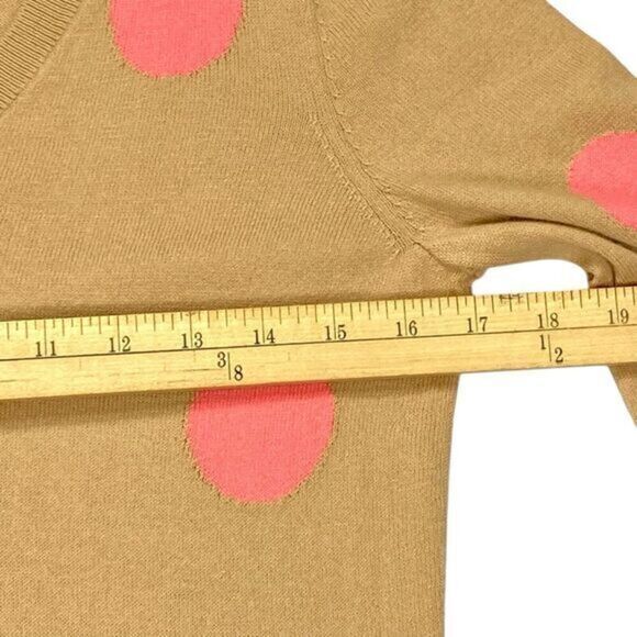 LOFT V-Neck Sweater Women Xs Tan Polka Dot Pink Minimalist Modest Neutral Modern - Picture 10 of 16